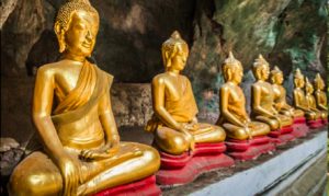 29 JANVIER : Luang Prabang. Promenade en bateau au Mékong. Visite des jardins botaniques Pha Tad Ke et de Pak Ou. Arrêt à Done Khoun avec le visite du Wat Done Khoun.