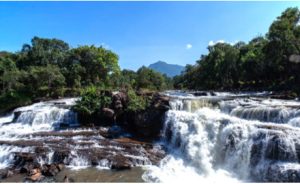 Jour 5. Champasak Visite de Bolaven, incluant la cascade de Tad Fan. Continuation vers Pakxong et Jhai Coffee House. Promenade dans les villages: Ban Bong Neua, d’Alak, Ban Kokphung, Katu. Visite la cascade de Tadlo.